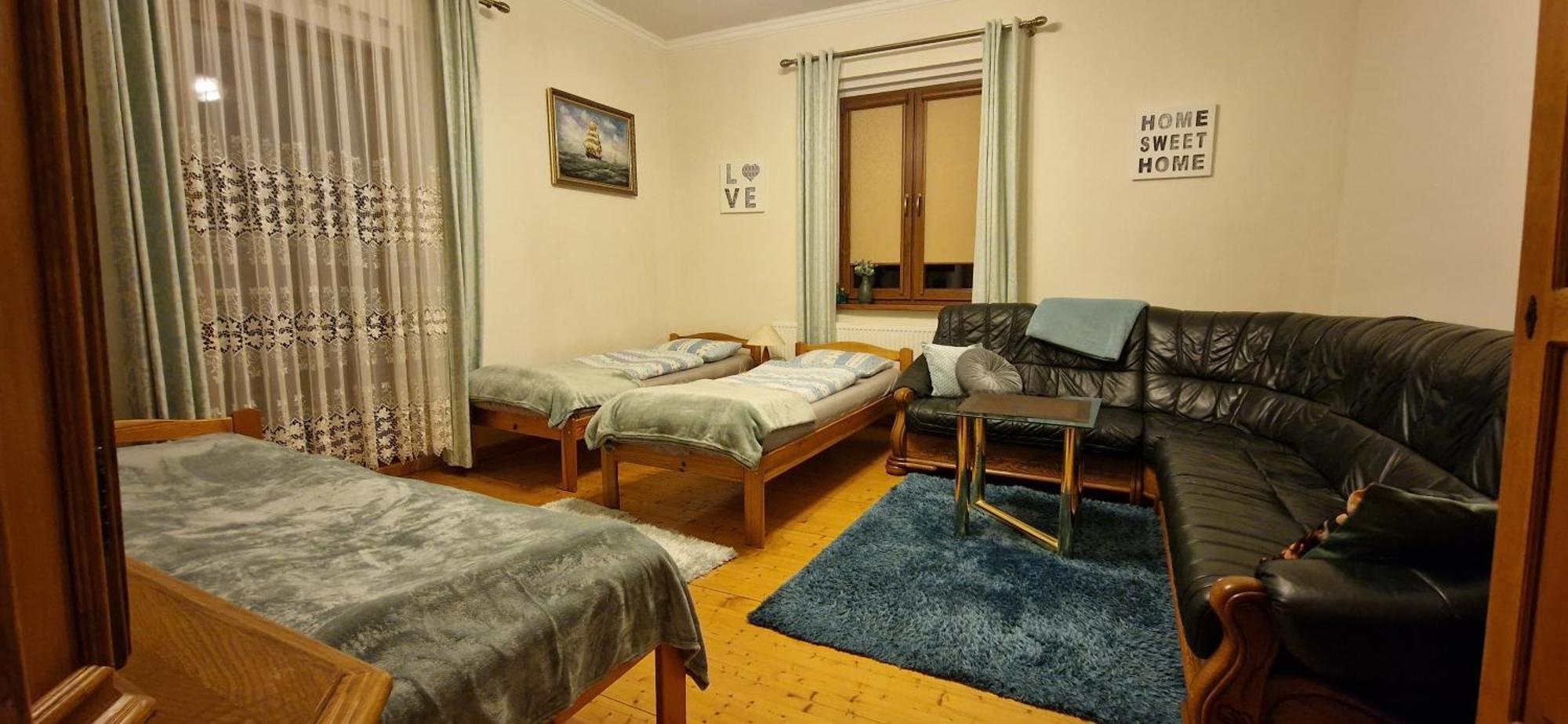 Dom Pod Rozami Agroturystyka Сребрна-Ґура Екстер'єр фото